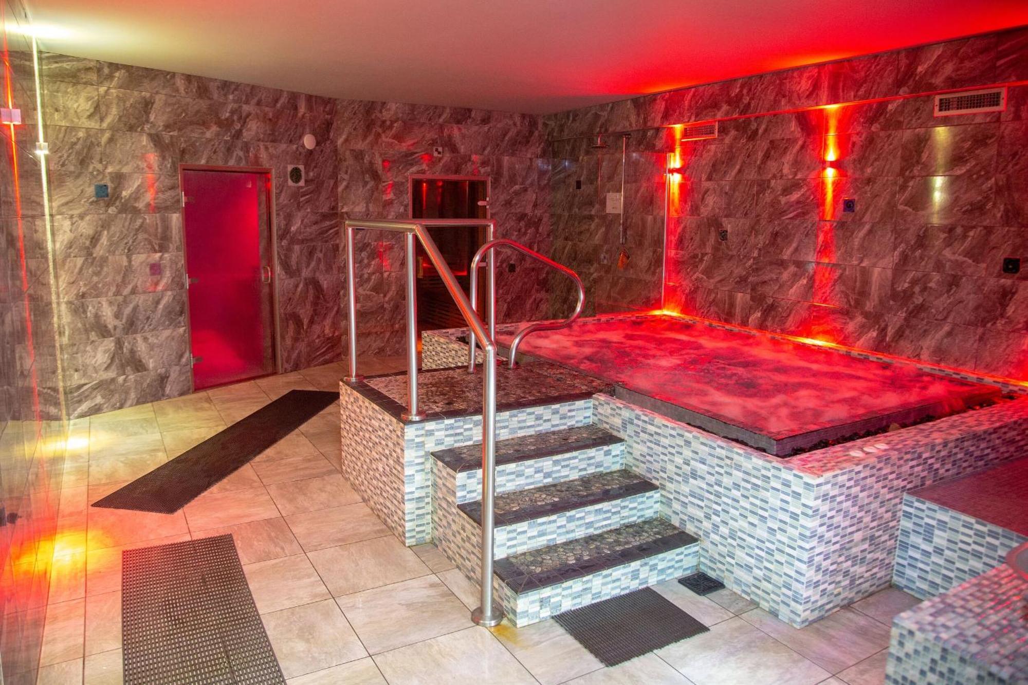 Forest Pines Lodge Bowness-on-Windermere Luaran gambar